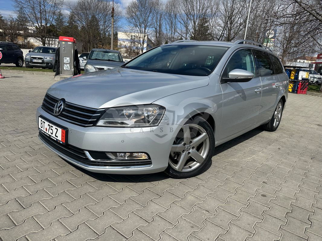 Volkswagen Passat B7 [2010 - 2014] Variant 2.0 TDI Blue TDI DSG Highline 2011