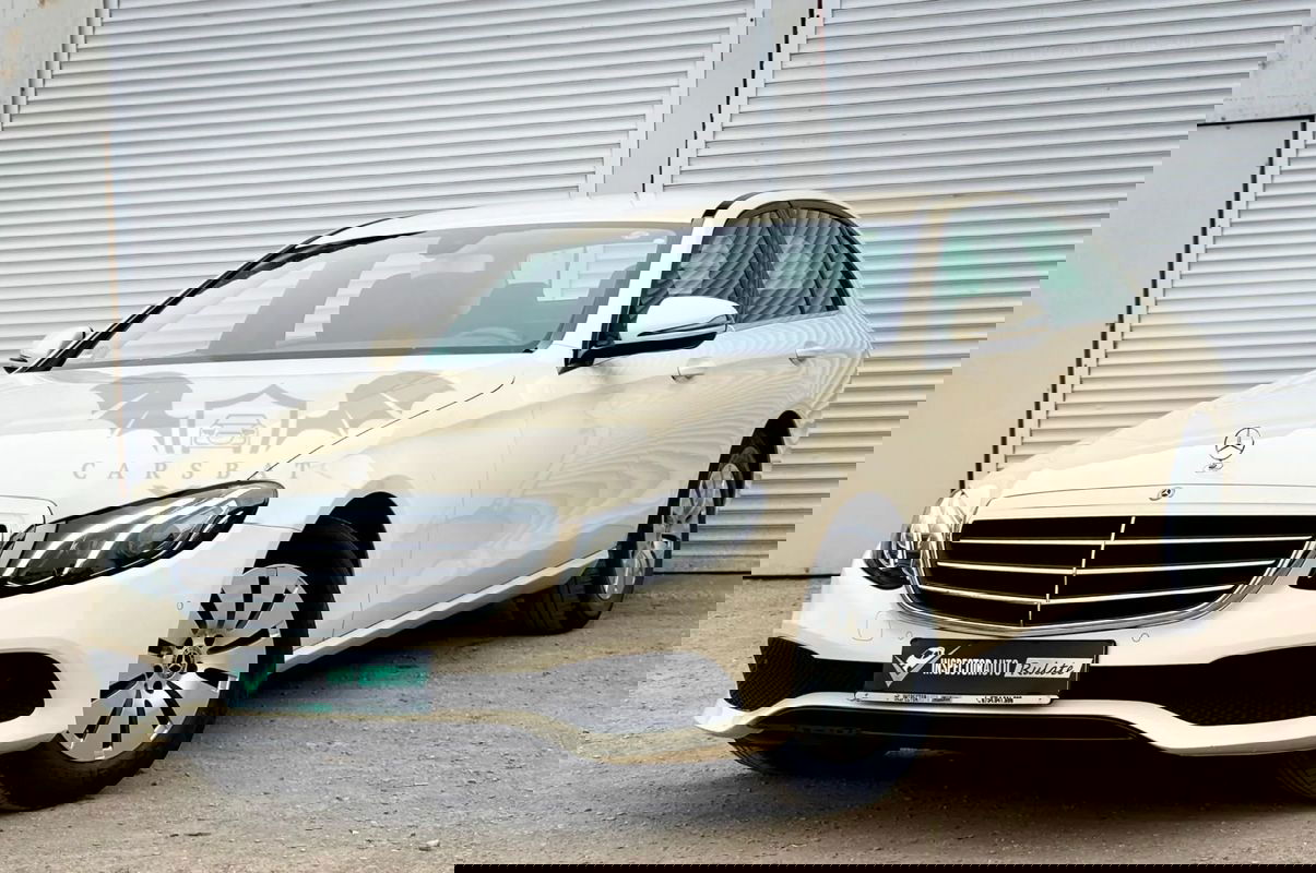 Mercedes-Benz E W213 [2016 - 2023] 200 d 9G-TRONIC 2019