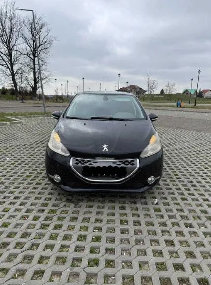 Peugeot 208 I [2012 - 2019] 2013