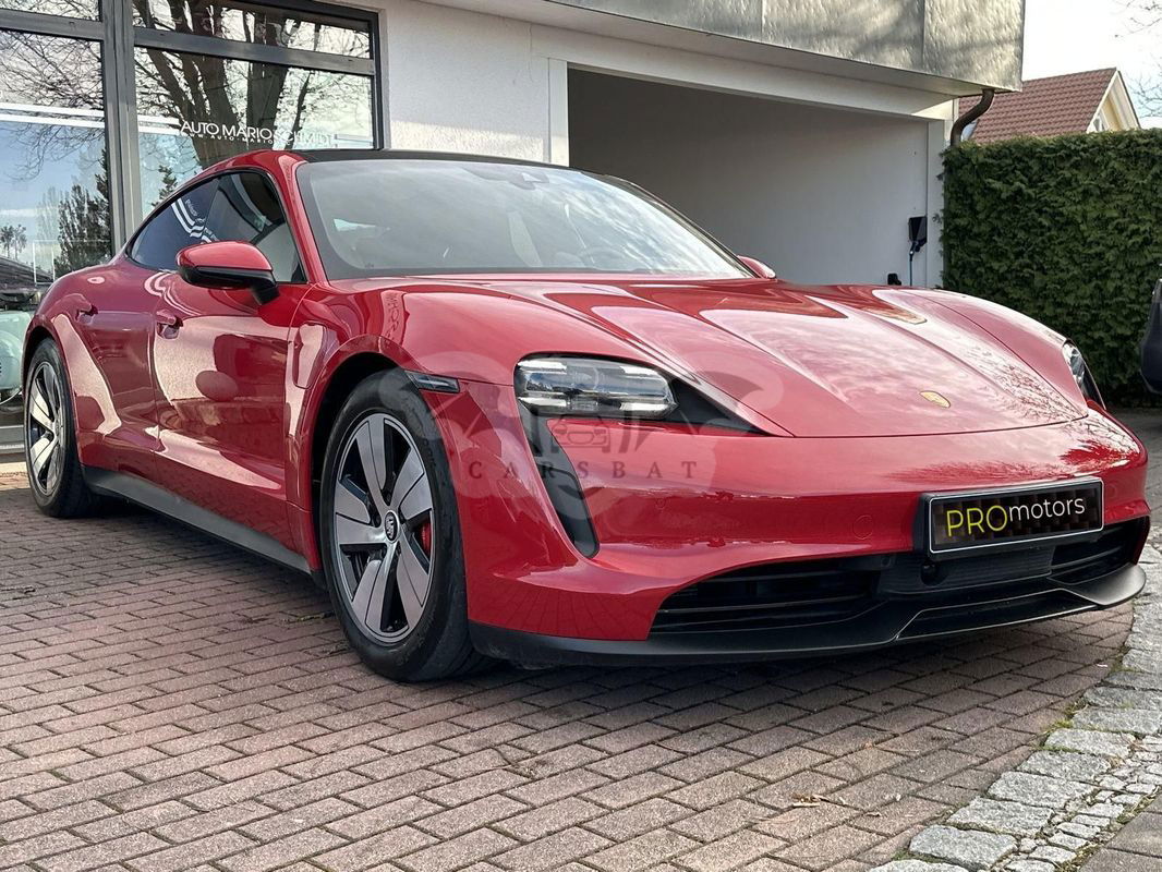 Porsche Taycan 2021