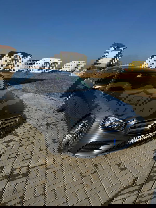 Mercedes-Benz E W213 [2016 - 2023] 300 de T 9G-TRONIC AMG Line 2019