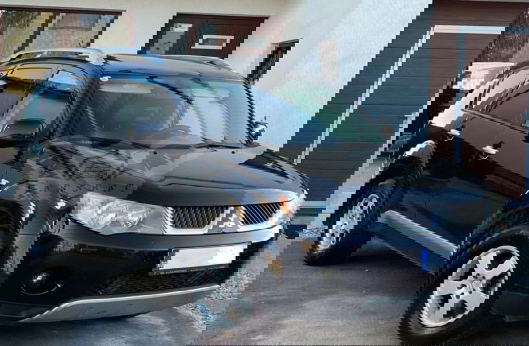 Mitsubishi Outlander II [2005 - 2012] 2.0 DI-D 4WD Intense 2008