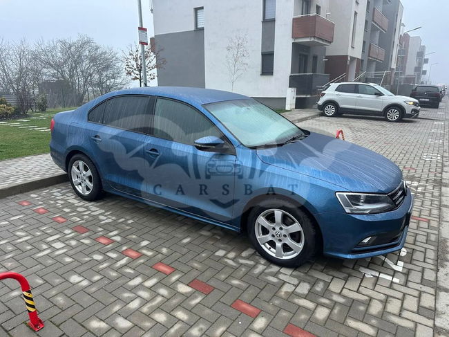 Volkswagen Jetta 2.0 TDI Highline 2017