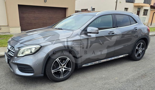 Mercedes-Benz GLA 180 7G-DCT AMG Line 2018