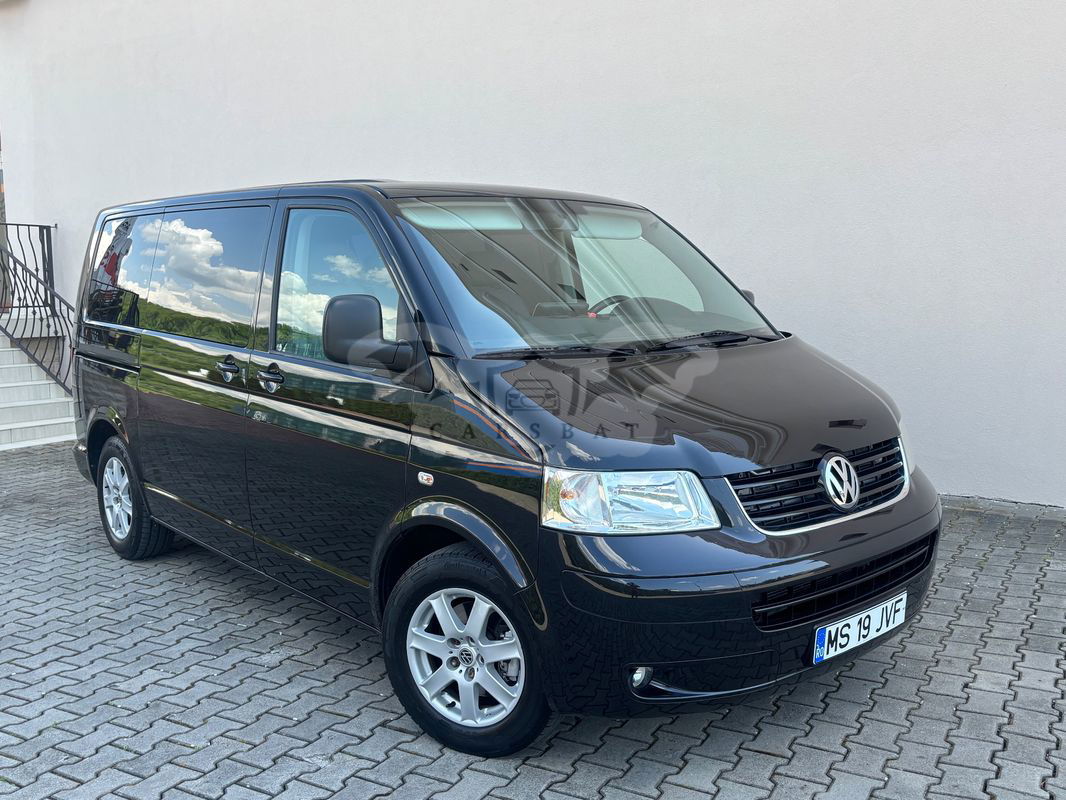 Volkswagen Caravelle 2009