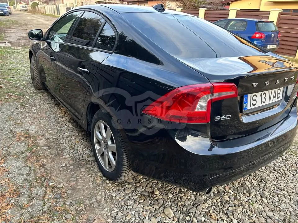 Volvo S60 II [2010 - 2018] D3 Start-Stop Summum 2014