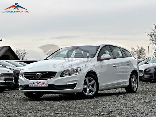 Volvo V60 I [2010 - 2018] D2 Momentum 2017