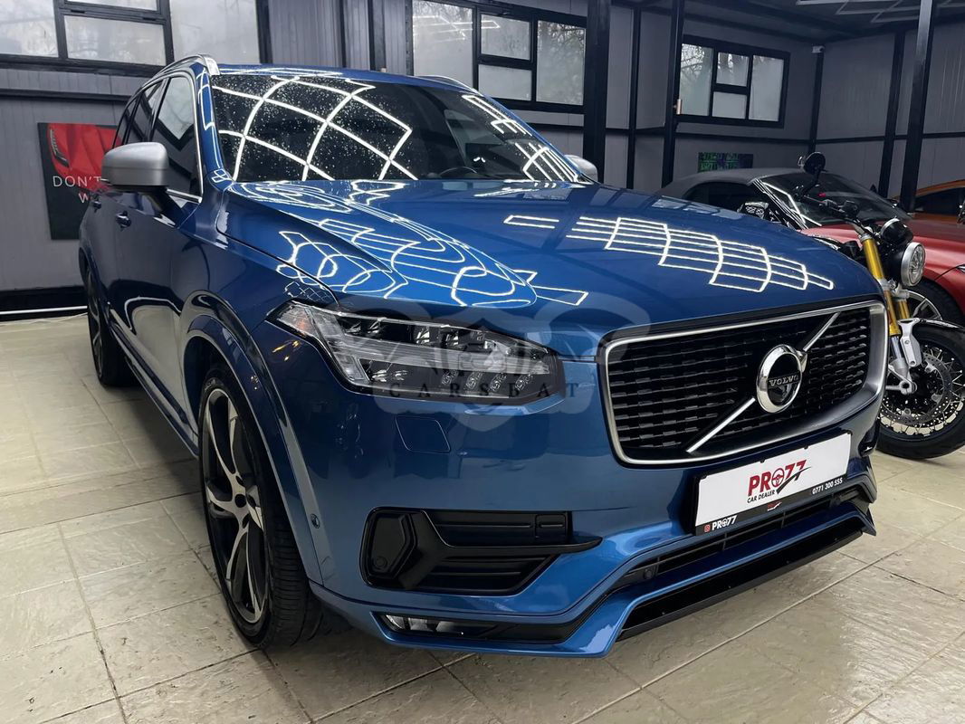 Volvo XC90 II [2015 - Prezent] D5 AWD R-Design 2018