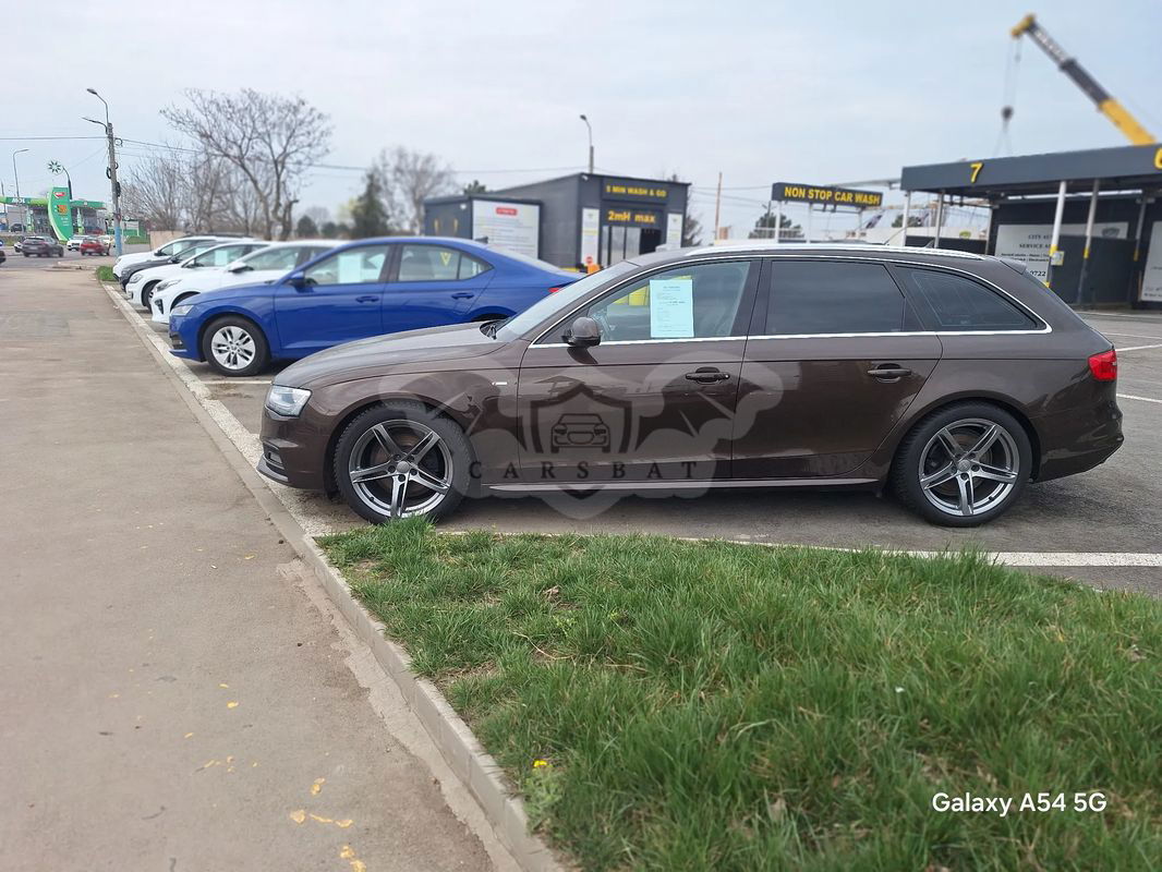 Audi A4 B8 [2007 - 2015] Avant 2.0 TDI DPF multitronic S line Sportpaket 2014