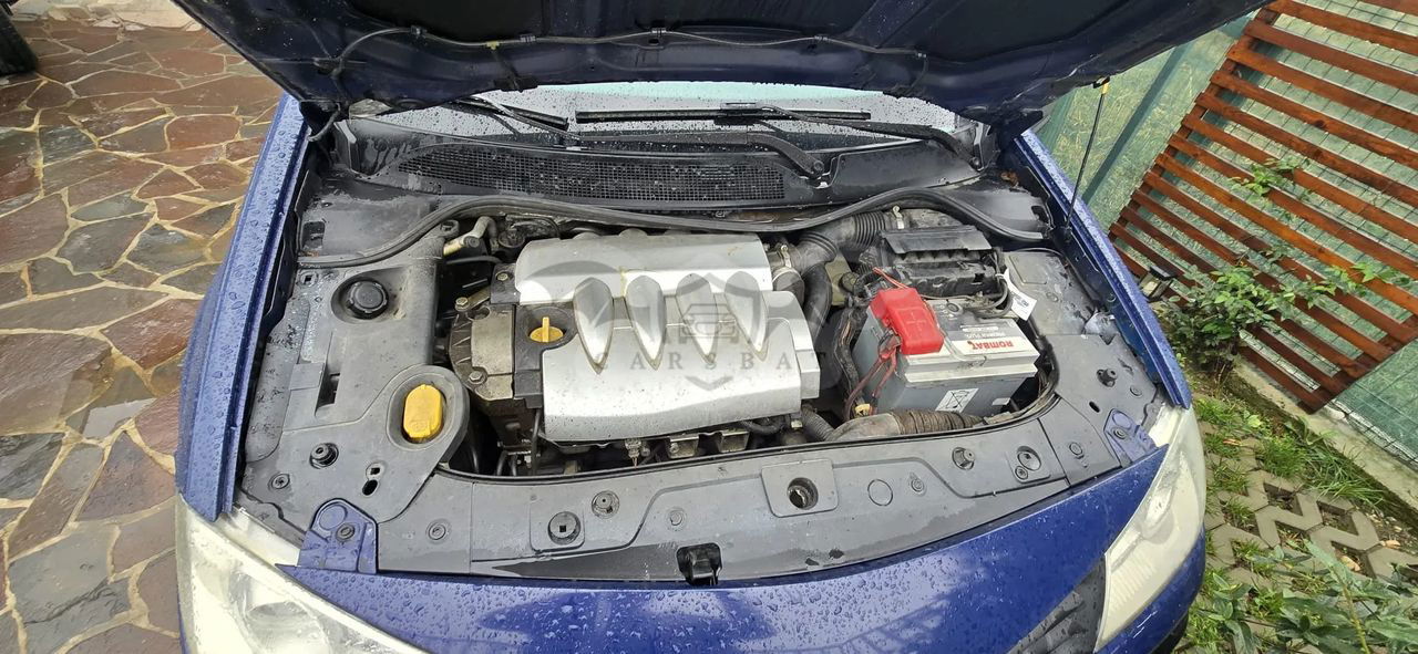 Renault Megane II [2002 - 2010] II Sedan 1.6 Influence 2006