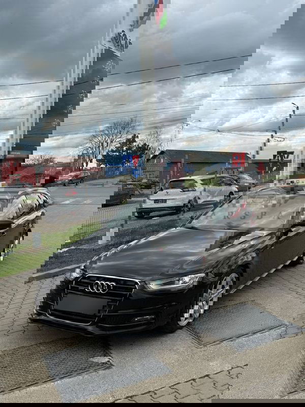 Audi A4 B8 [2007 - 2015] Avant 2.0 TDI DPF quattro S tronic S line Sportpaket 2013