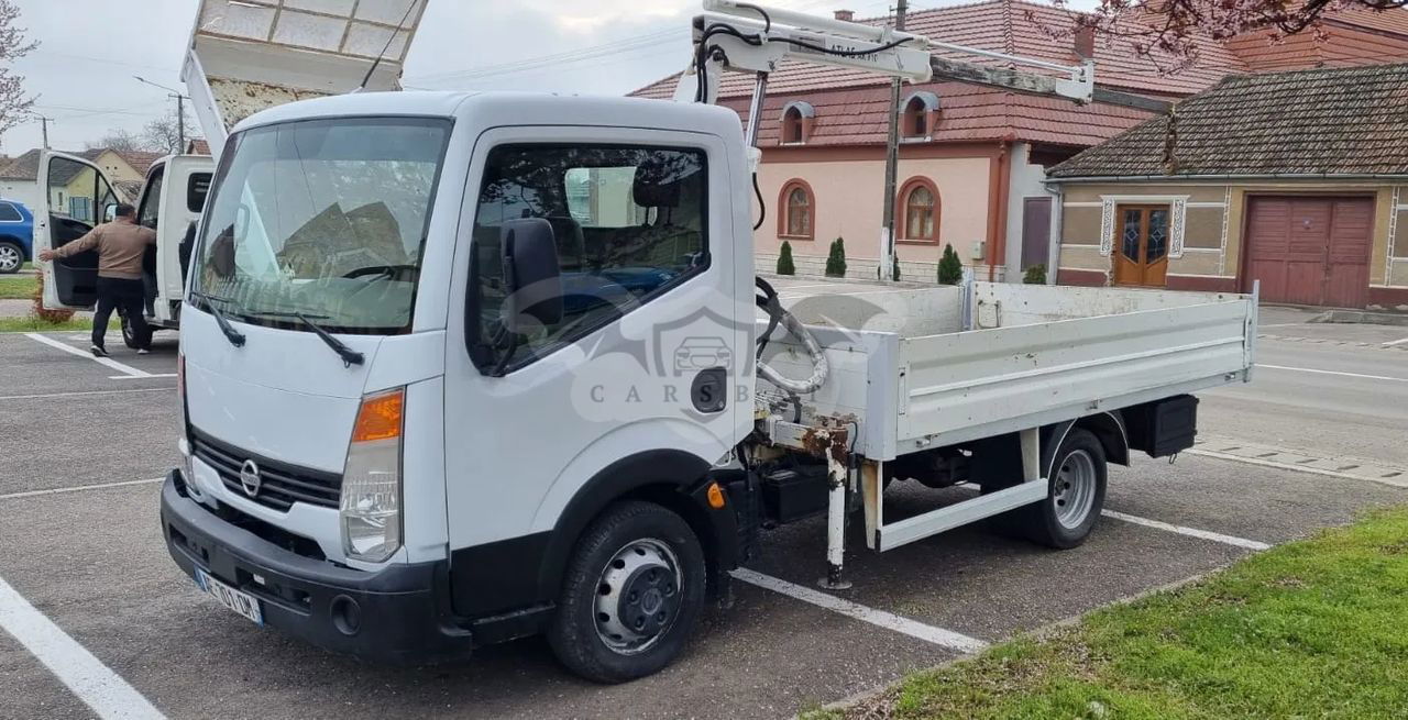 Nissan Cabstar 2010
