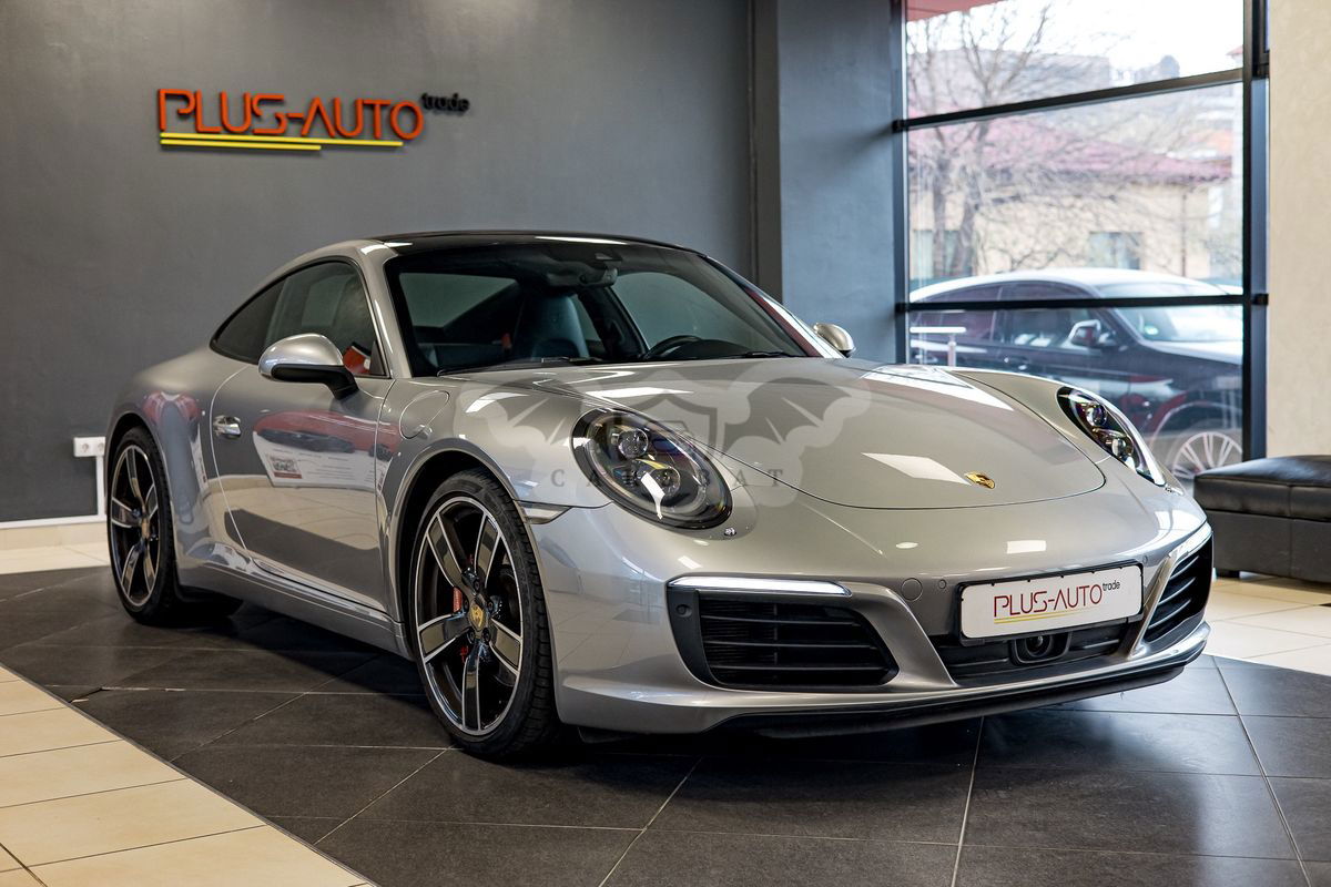 Porsche 911 2018