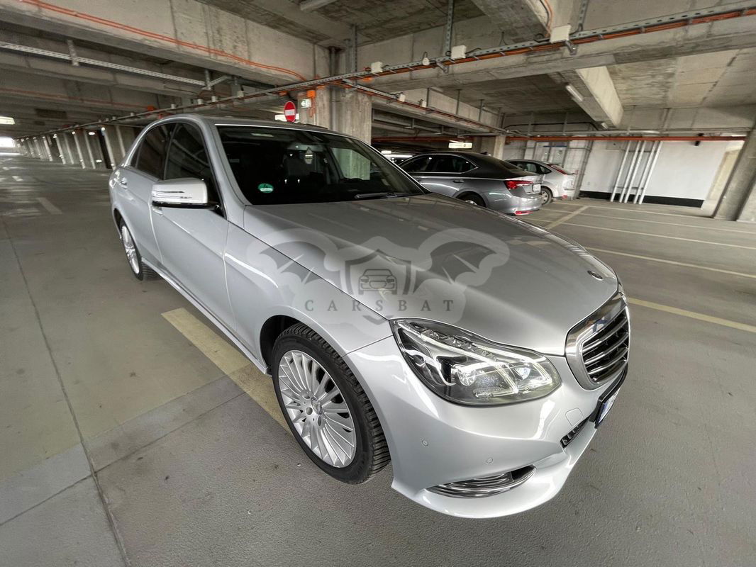 Mercedes-Benz E W212 [2009 - 2016] 220 BlueTEC BlueEFFICIENCY 7G-TRONIC Edition 2013