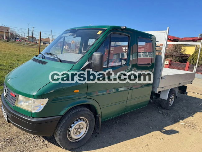 Mercedes-Benz Sprinter 2000