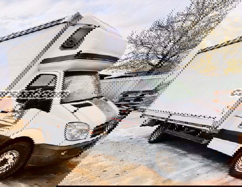 Mercedes-Benz Sprinter 2012