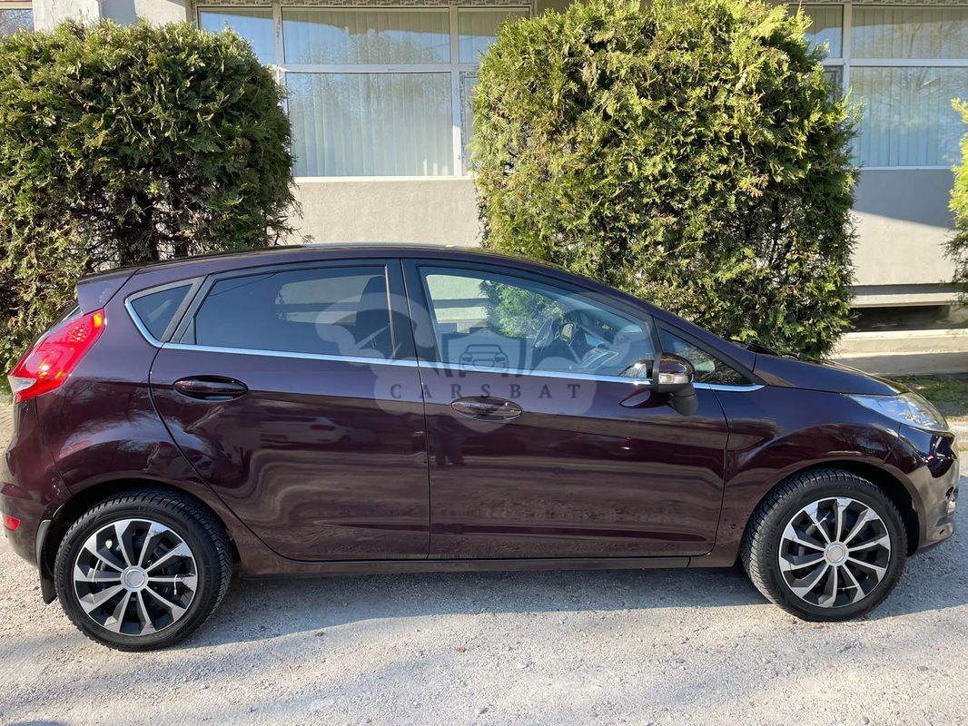 Ford Fiesta VII [2008 - 2017] 1.25i Titanium 2011