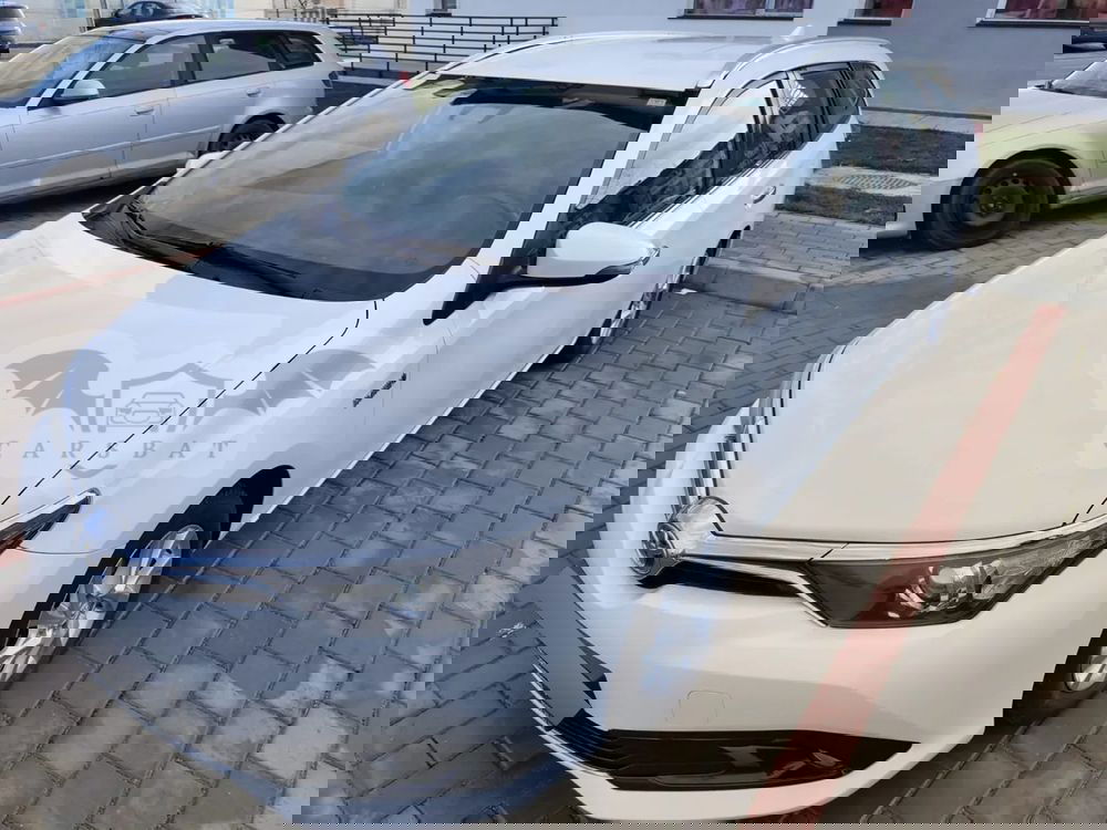 Toyota Auris II [2012 - 2018] 1.8 VVT-i Hybrid Automatik Touring Sports Comfort 2016