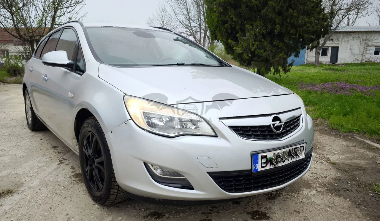 Opel Astra J [2009 - 2018] 1.7 CDTI Caravan 2011