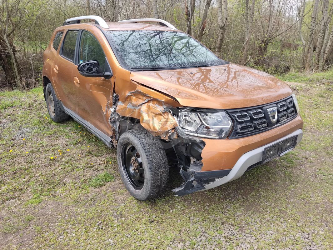 Dacia Duster II [2018 - Prezent] 1.6 SCe 4WD Prestige jante 16" 2018