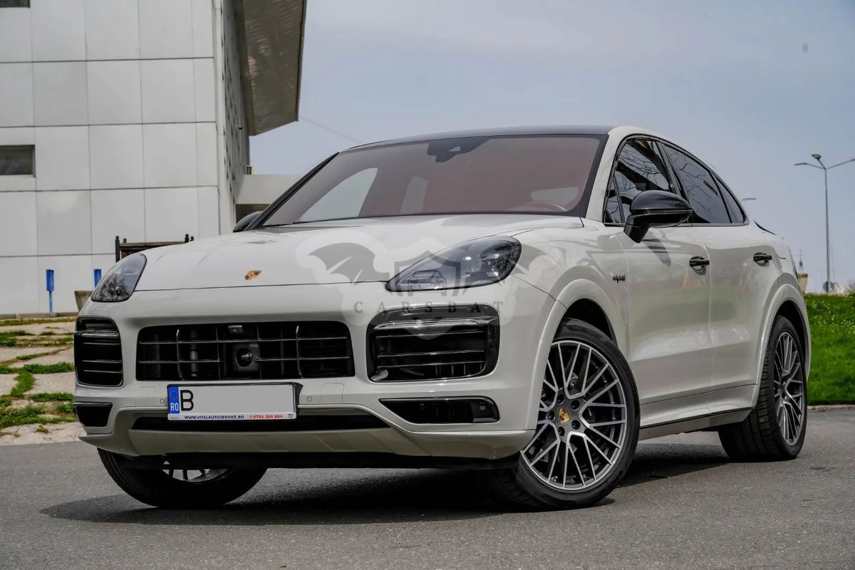 Porsche Cayenne 2022