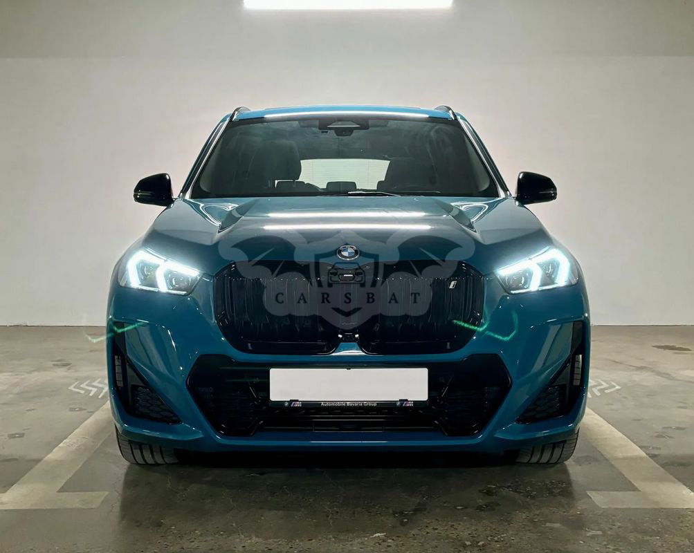BMW iX1 xDrive30 M Sportpaket 2023