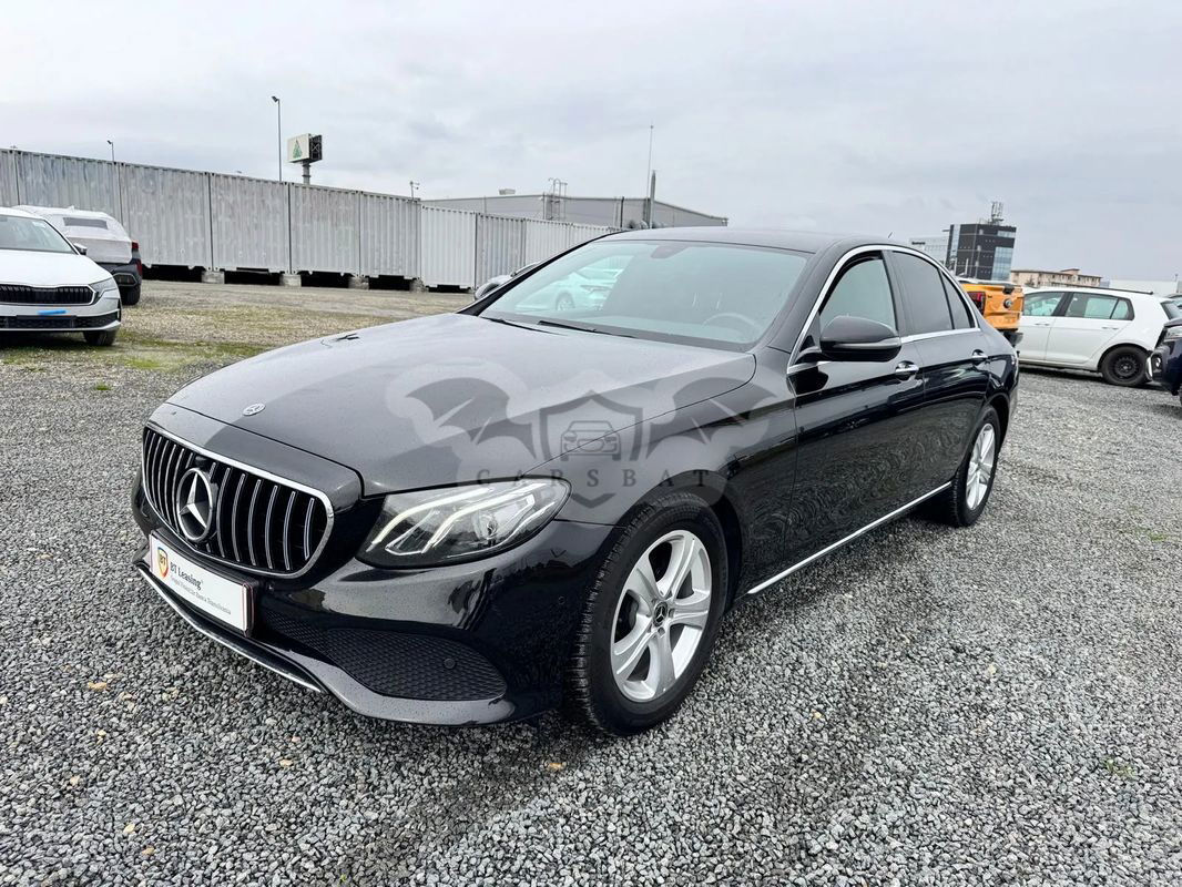Mercedes-Benz E 220 d 4MATIC Aut. 2017