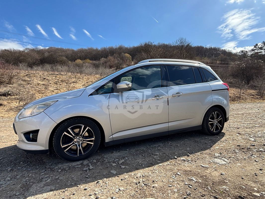 Ford Grand C-Max 2011