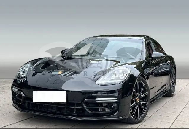 Porsche Panamera 2023