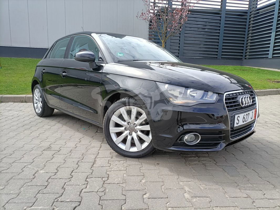 Audi A1 8X [2012 - 2018] Sportback 1.2 TFSI Attraction 2012