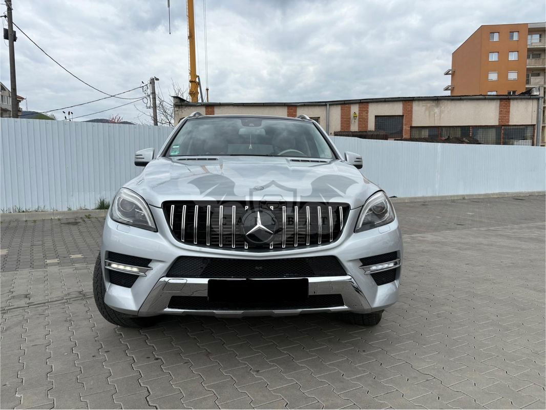 Mercedes-Benz ML W166 [2011 - 2015] 350 BlueTec 4MATIC Aut 2013