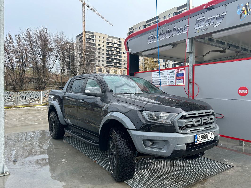 Ford Raptor 2020