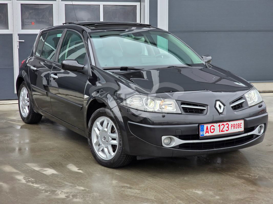 Renault Megane III [2008 - 2016] 1.6 16V 110 Night and Day 2008