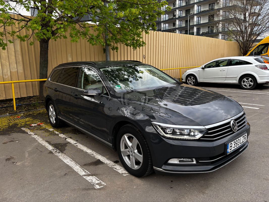 Volkswagen Passat B8 [2014 - Prezent] Variant 2.0 TDI DSG Highline 2016
