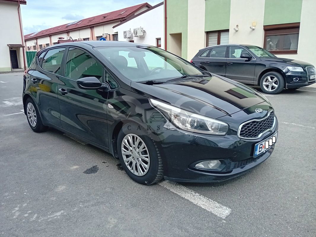 Kia Ceed II [2012 - 2018] Cee'd 1.4 DSL STAR 2013