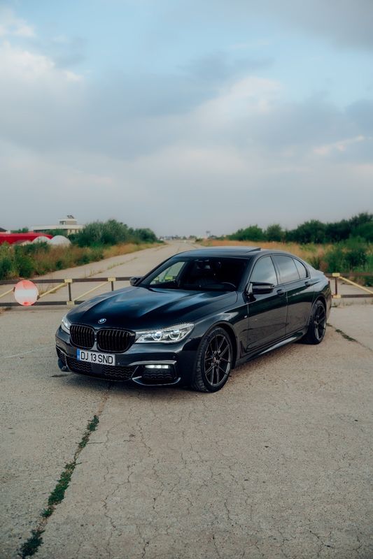 BMW 7 Series G11/G12 [2015 - 2022] 730d 2016