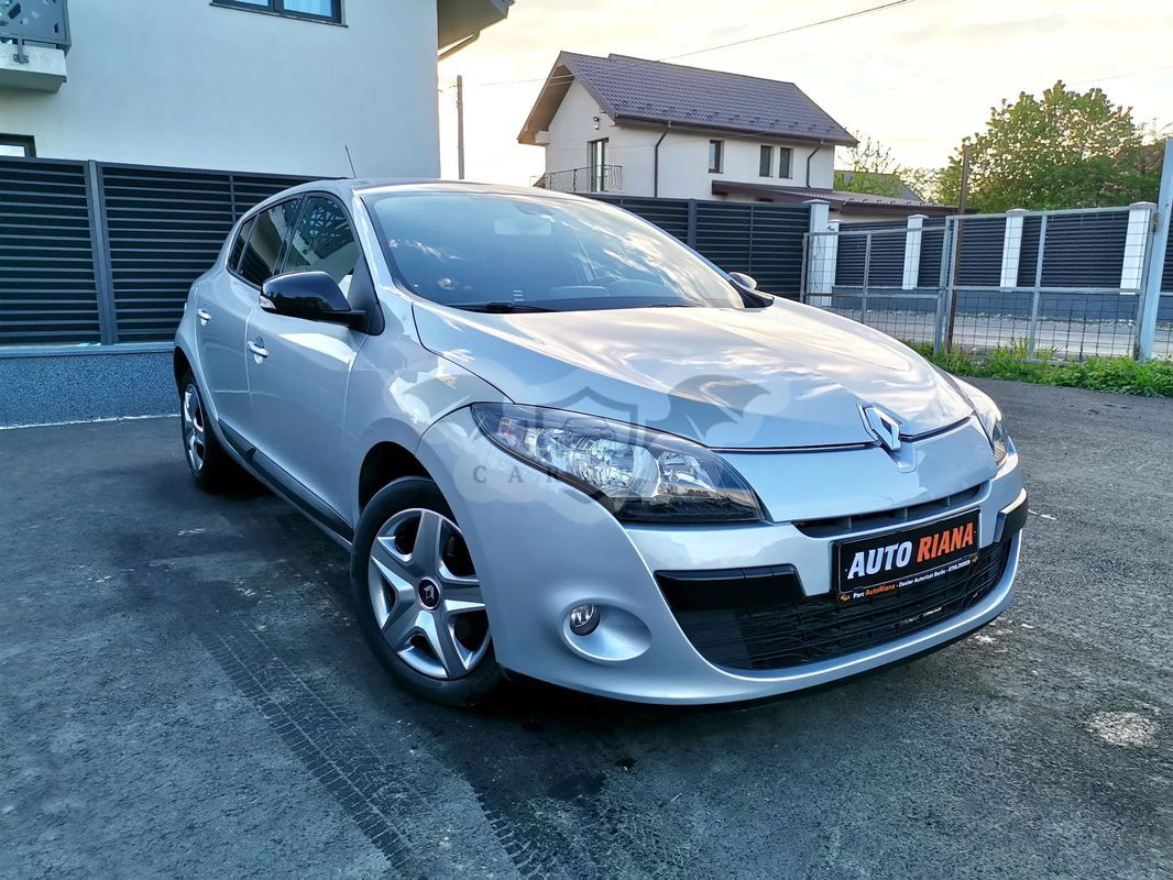 Renault Megane III [2008 - 2016] dCi 130 FAP Expression 2011