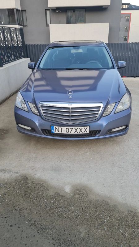 Mercedes-Benz E W212 [2009 - 2016] 200 CDI DPF BlueEFFICIENCY Automatik Elegance 2011