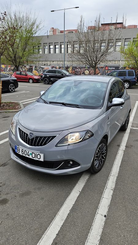 Lancia Ypsilon 2023