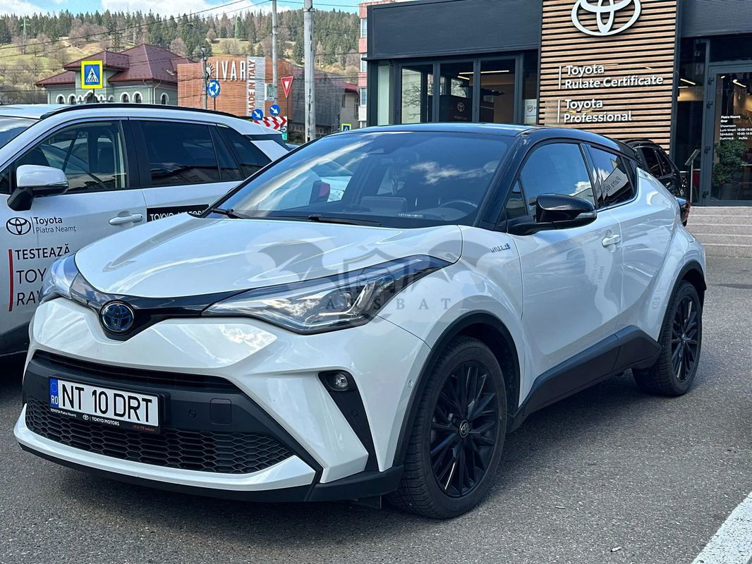 Toyota C-HR 2.0 HSD 184 CP 4x2 CVT Classy Bi-Tone 2022