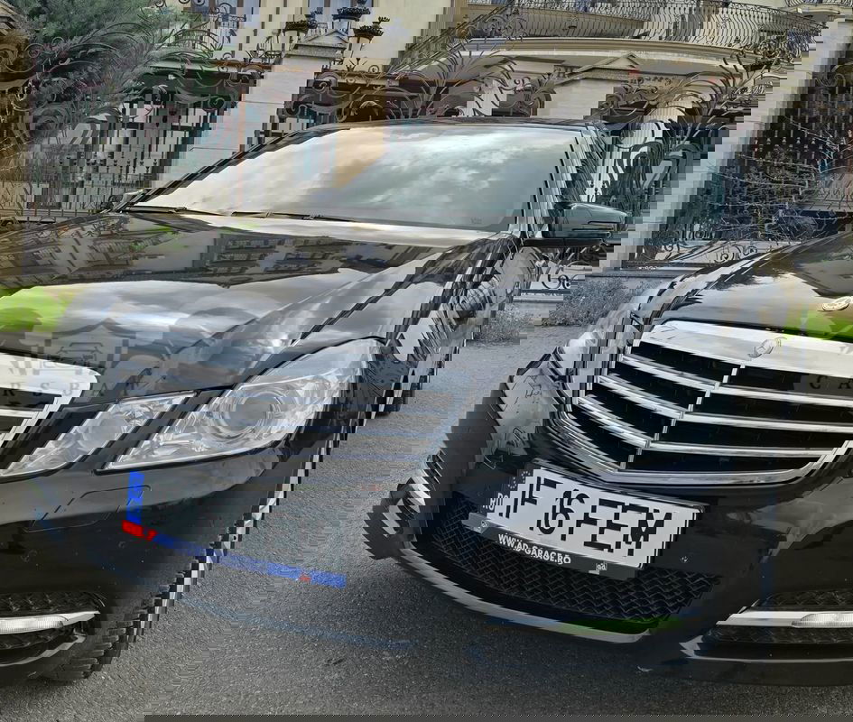 Mercedes-Benz E W212 [2009 - 2016] 200 CGI BlueEfficiency Automatik 2010