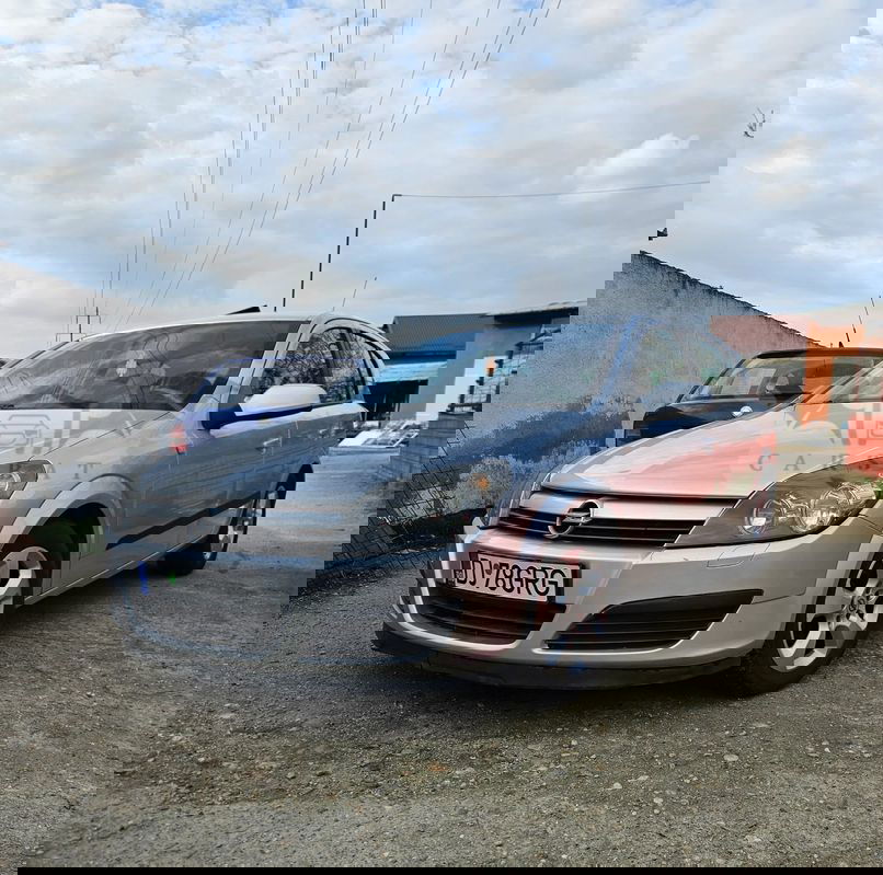 Opel Astra H [2004 - 2010] 1.7 CDTI Cosmo 2005