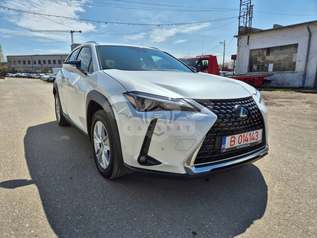Lexus UX 250h 2.0L HEV 20H- (178 HP) 4X2 CVT Business 2023