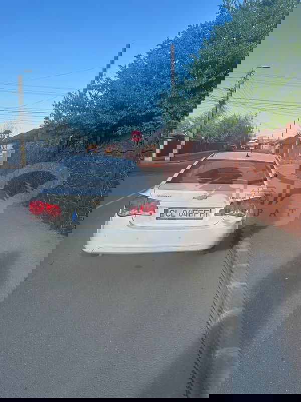Chevrolet Cruze I [2009 - 2016] 2010
