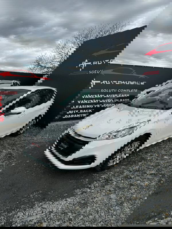 Peugeot 208 I [2012 - 2019] 1.2 L PureTech Style 2016