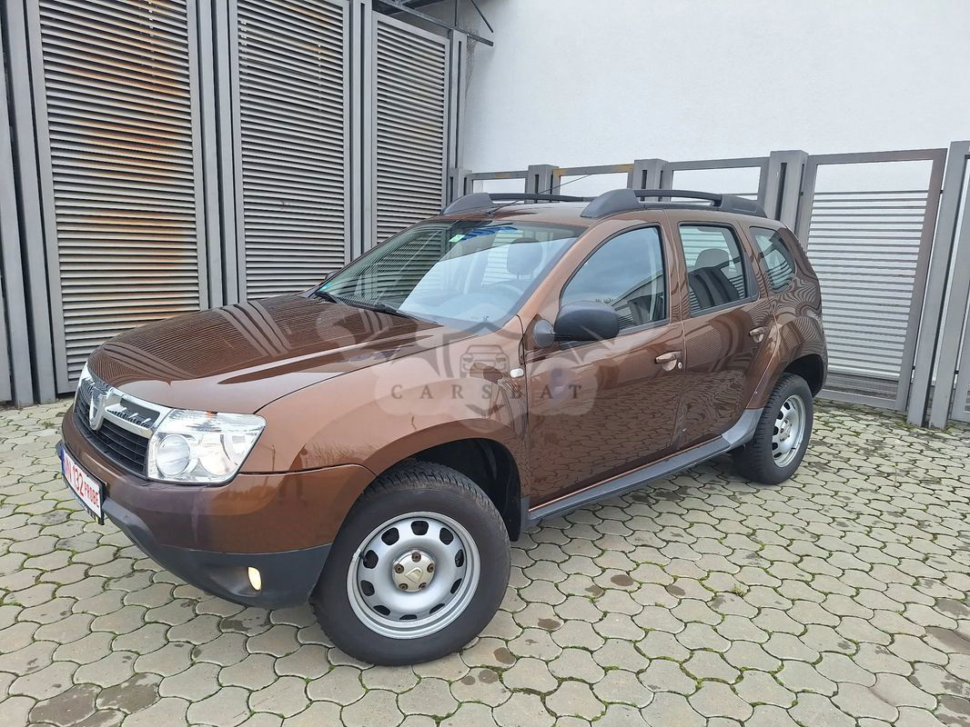 Dacia Duster 1.6 4x2 Laureate 2011