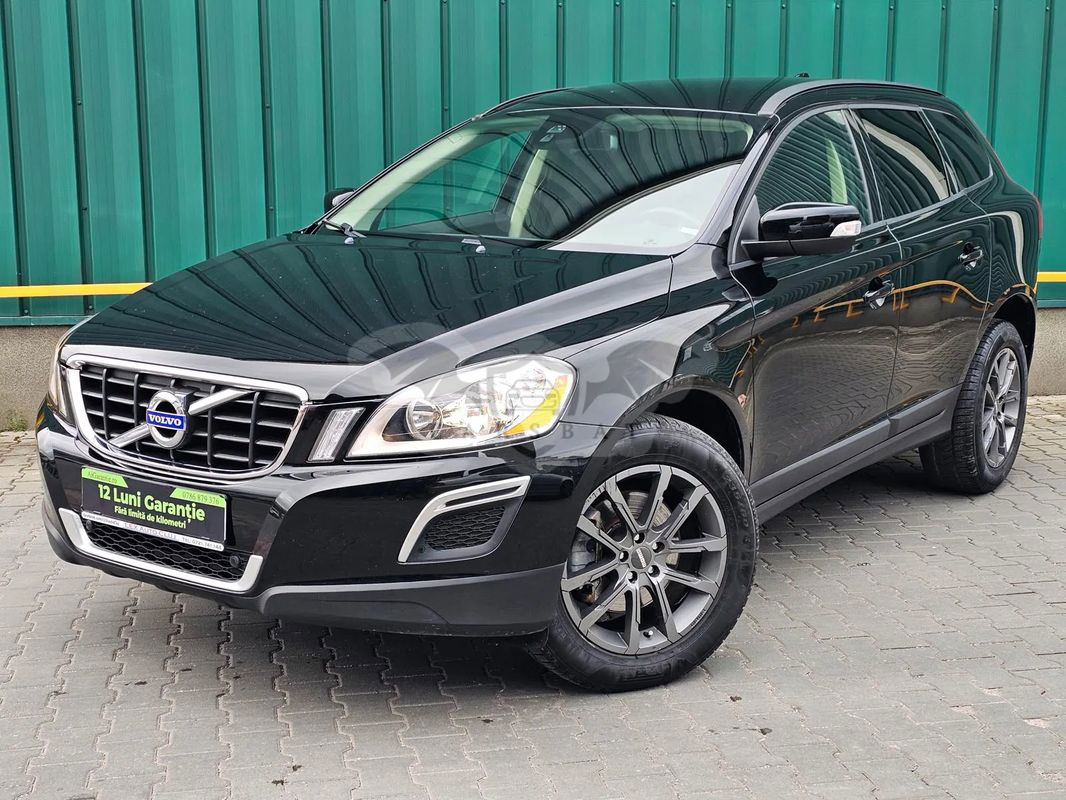 Volvo XC60 D3 Kinetic 2012