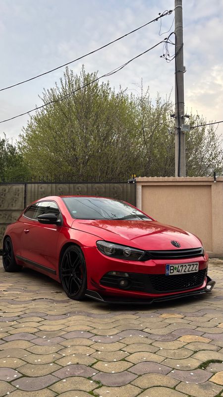 Volkswagen Scirocco 2.0 TDI DPF DSG 2010