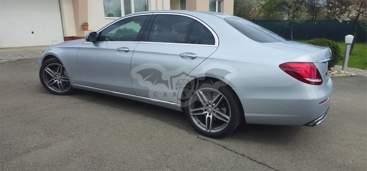 Mercedes-Benz E W213 [2016 - 2023] 220 d 4Matic 9G-TRONIC AMG Line 2016