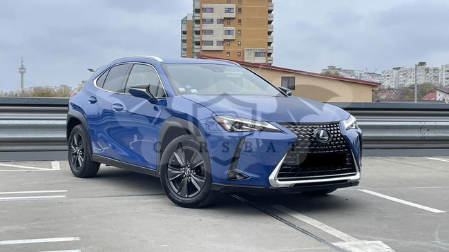 Lexus UX 250h Executive Line 2019